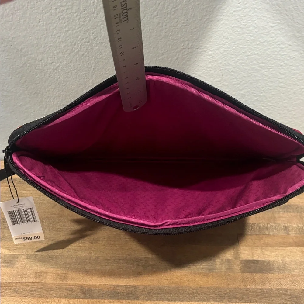 Vera Bradley ~ “Laptop Sleeve” in Kauai Floral ~ NWT’s - Picture 5 of 7